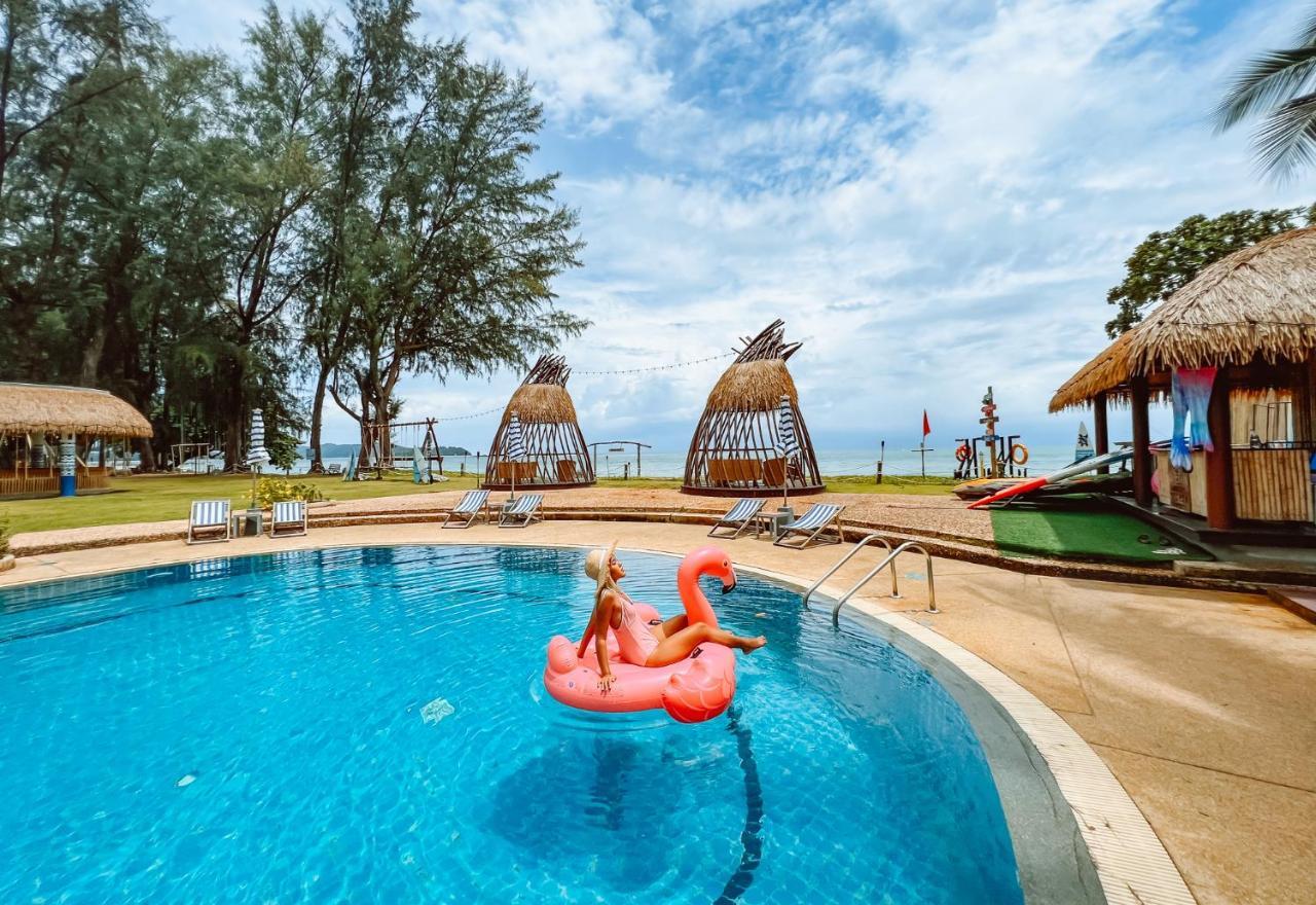 Khaolak Emerald Beach Resort And Spa Кхаулак Экстерьер фото